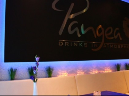 Foto: Kaffeepause und Pangea Bar
