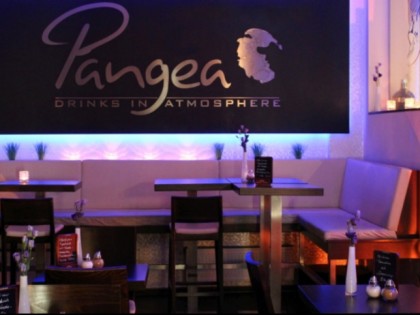 Foto: Kaffeepause und Pangea Bar